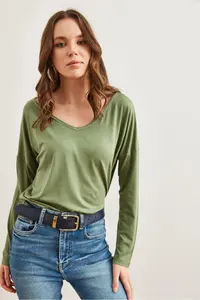 Olalook Women's Green Green Silver Stitching Detailed V-Neck Viscose Blouse - Image 6