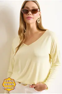 Olalook Women's Yellow Silver Stitching Detailed V-Neck Viscose Blouse