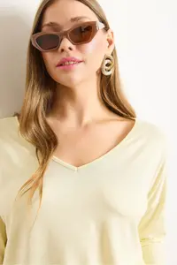 Olalook Women's Yellow Silver Stitching Detailed V-Neck Viscose Blouse - Image 3