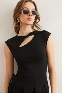 Olalook Women's Black Drop Decollete Shoulder Detailed Cotton Modal Blouse - Image 4