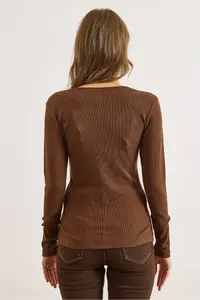 Olalook Women's Bitter Brown Metal V Detailed Flexible Camisole Blouse - Image 5