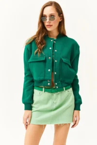 Olalook Women's Emerald Green Pocket Snap Closure Inside Fleece Crop Jacket - Image 2