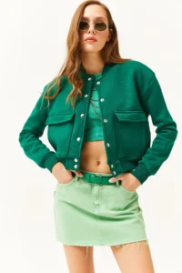 Olalook Women's Emerald Green Pocket Snap Closure Inside Fleece Crop Jacket - Image 4
