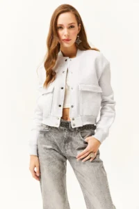 Olalook Women's Gray Pocket Snap Closure Inside Fleece Crop Jacket - Image 2