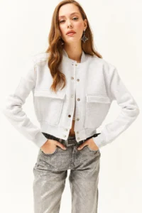 Olalook Women's Gray Pocket Snap Closure Inside Fleece Crop Jacket - Image 4