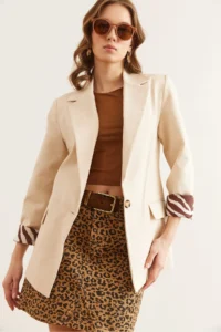 Olalook Women's Stone Leopard Detailed Fleece Pocket Lined Premium Linen Jacket - Image 5