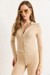 Olalook Women's Beige Collar Detailed Zippered Soft Zippered Jacket - Image 2