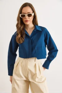 Olalook Women's Navy Blue Pocket Detailed Crop Woven Shirt - Image 4