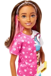 Barbie ® Skipper First Jobs™ Doll and Accessories - Image 3