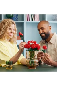 LEGO ® Botanicals Rose Bouquet 10328 - Creative Flower Model Building Set for Adults (822P) - Image 5