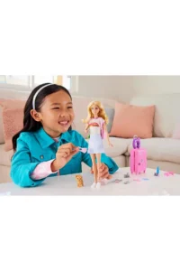 Barbie Travel Doll and Accessories - Image 2
