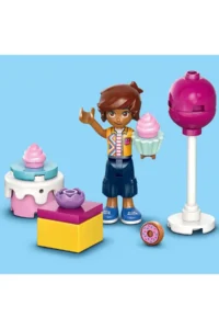 LEGO Friends Unicorn Cake Delivery Cart 42675 - Image 8