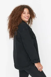 Trendyol Curve Anthracite Oversized/Bol Cut 100% Cotton Non-Stretch Plus Size DENIM Jacket - Image 3