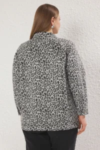 Trendyol Curve Multicolored animals Patterned Oversized/Wide Pattern 100% Cotton Non-Stretch DENIM Jacket - Image 4