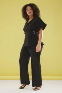 Trendyol Curve Black V-neck Adjustable Belt with buckle Plus Size Jumpsuit - Image 2