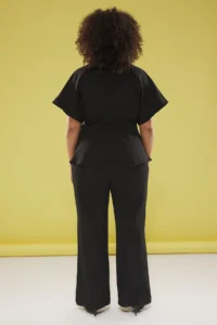 Trendyol Curve Black V-neck Adjustable Belt with buckle Plus Size Jumpsuit - Image 5
