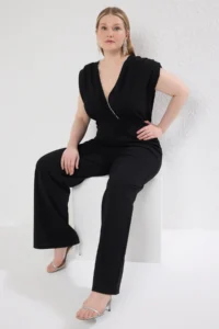 Trendyol Curve Black Double breasted Yaka Rocky Knitting Plus Size Jumpsuit - Image 2