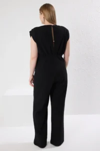 Trendyol Curve Black Double breasted Yaka Rocky Knitting Plus Size Jumpsuit - Image 5