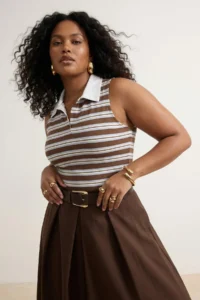 Trendyol Curve Brown Polo Shirt Collar Striped Sleeveless Knitting Plus Size Blouse - Image 2