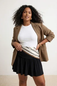 Trendyol Curve Black Inside OF shorts Sandy Mini Plus Size Skirt