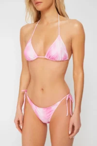 TRENDYOLMİLLA Batik Patterned Triangle Covered Regular Low Waist Bikini Set - Image 4