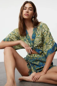 TRENDYOLMİLLA Ethnic Patterned Weaving Cut Out Detailed Beach Mini Jumpsuit - Image 2