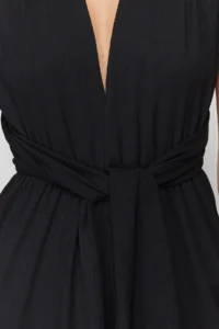 TRENDYOLMİLLA Black Weaving slit Maxi Beach Jumpsuit - Image 3