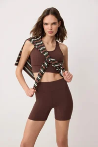 TRENDYOLMİLLA Brown Polyamide Material Knitting Sports Shorts/Short Leggings