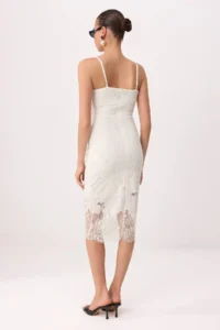 TRENDYOLMİLLA WHITE Plain Knitting Lace Midi Lined Cocktail Dress - Image 4