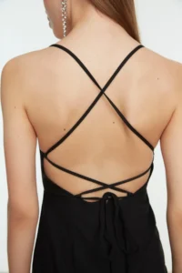 TRENDYOLMİLLA Black Back Detailed Weaving Jumpsuit - Image 5