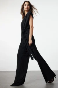 TRENDYOLMİLLA Black V-neck Belted Knitting Jumpsuit - Image 4