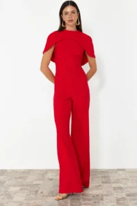 TRENDYOLMİLLA Red Pelerin Detailed Weaving Chic Jumpsuit - Image 3