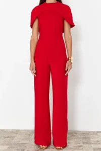 TRENDYOLMİLLA Red Pelerin Detailed Weaving Chic Jumpsuit - Image 4