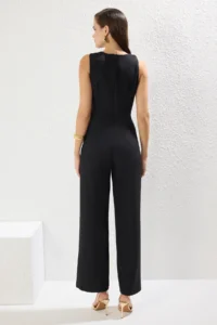 TRENDYOLMİLLA Black Zincir Accessory Detailed Weaving Jumpsuit - Image 5