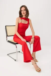 TRENDYOLMİLLA Red Gold Aksesuar Dekolte Asymmetric Yaka Sleeveless Weaving Crepe Elegant/Evening Jumpsuit - Image 2