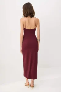 TRENDYOLMİLLA Plum Weaving Scuba Crepe Sleeveless Maxi Evening Gown & Graduation Dress - Image 4