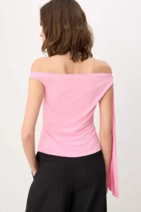 TRENDYOLMİLLA Pink Asymmetric Yaka Sleeveless Sandy Party Blouse - Image 4