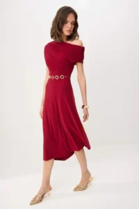 TRENDYOLMİLLA Burgundy Off Shoulder Gathering Sleeve Midi Size Chain Arched Party Dress