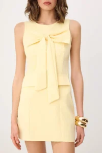 TRENDYOLMİLLA Yellow Ribbon Fiyonk Detailed Sleeveless Finike Short / Mini Lined Party Dress - Image 3