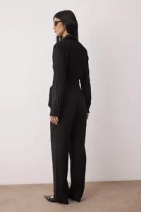 TRENDYOLMİLLA Black Shirt Collar Draped Pipe Both Jumpsuit - Image 4