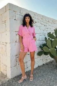 TRENDYOLMİLLA Pink Arched Kurvaze Yaka Mini Weaving Jumpsuit