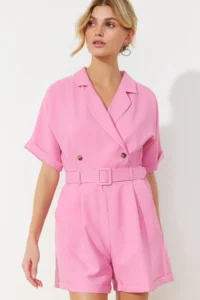 TRENDYOLMİLLA Pink Arched Kurvaze Yaka Mini Weaving Jumpsuit - Image 4
