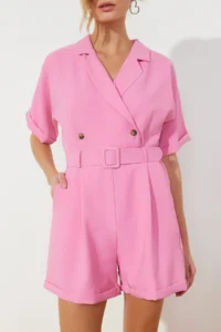 TRENDYOLMİLLA Pink Arched Kurvaze Yaka Mini Weaving Jumpsuit - Image 5