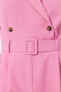 TRENDYOLMİLLA Pink Arched Kurvaze Yaka Mini Weaving Jumpsuit - Image 6