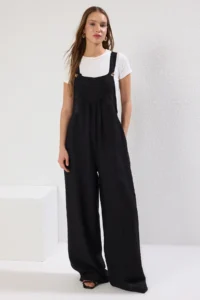 TRENDYOLMİLLA Black gilet Form linen look Plenty of Hem Weaving Jumpsuit - Image 2