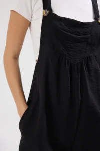 TRENDYOLMİLLA Black gilet Form linen look Plenty of Hem Weaving Jumpsuit - Image 4