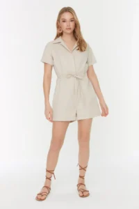 TRENDYOLMİLLA Stone Binding Detailed Gabardine Super Mini Weaving Jumpsuit - Image 9