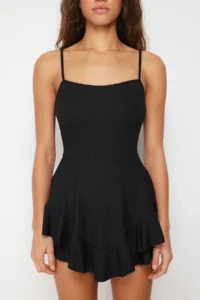 TRENDYOLMİLLA Black Sleeveless with flywheel OF shorts Mini Knitting Jumpsuit - Image 4