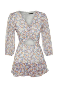 TRENDYOLMİLLA Multicolored flower patterned Cut Out Detailed Mini Lined Siphon Weaving Jumpsuit - Image 6