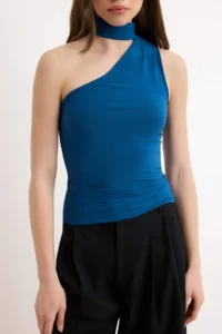 TRENDYOLMİLLA Petrol Choker Collar Fitted Flexible Knitting Blouse - Image 3